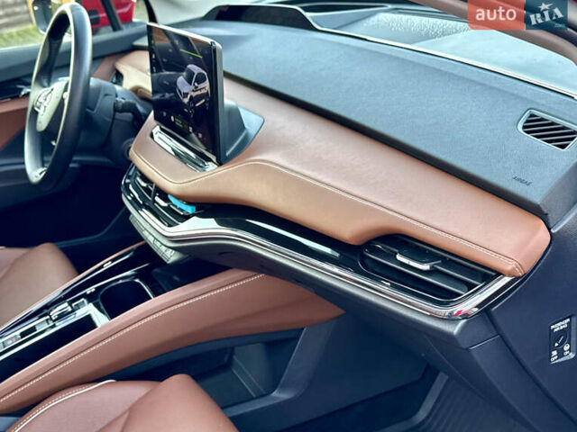 Красный Шкода Enyaq iV, объемом двигателя 0 л и пробегом 35 тыс. км за 23995 $, фото 93 на Automoto.ua