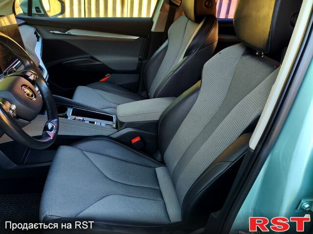 Шкода Enyaq iV, объемом двигателя 0.11 л и пробегом 178 тыс. км за 21800 $, фото 4 на Automoto.ua