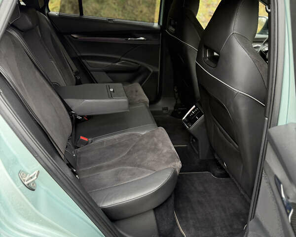 Шкода Enyaq iV, объемом двигателя 0 л и пробегом 179 тыс. км за 21000 $, фото 33 на Automoto.ua