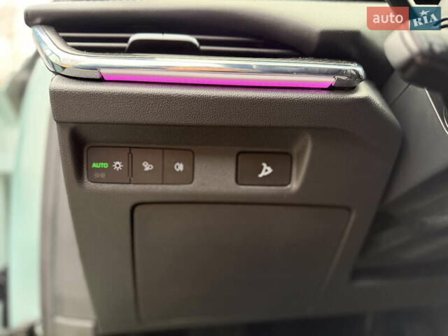 Шкода Enyaq iV, объемом двигателя 0 л и пробегом 179 тыс. км за 21000 $, фото 22 на Automoto.ua