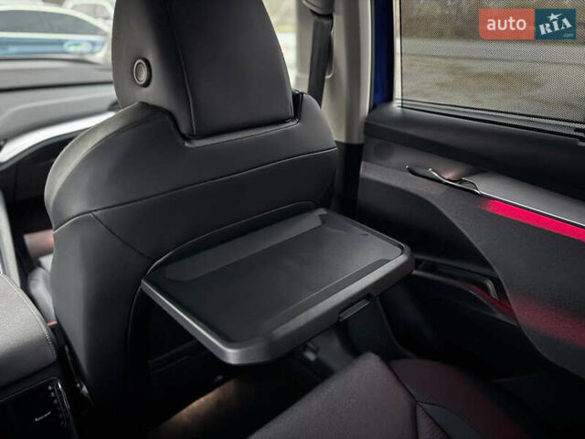 Шкода Enyaq iV, объемом двигателя 0 л и пробегом 100 тыс. км за 26500 $, фото 18 на Automoto.ua