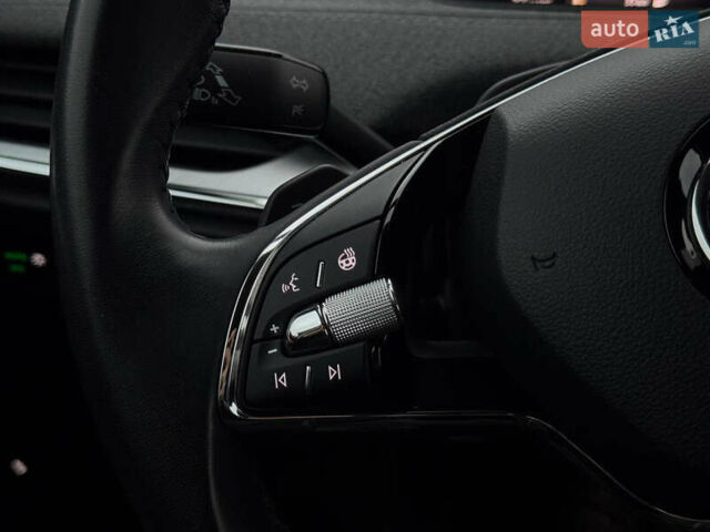 Шкода Enyaq iV, объемом двигателя 0 л и пробегом 100 тыс. км за 26500 $, фото 45 на Automoto.ua