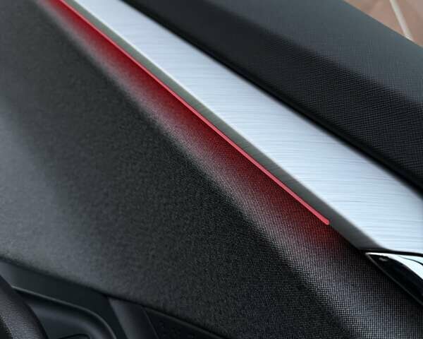 Шкода Enyaq iV, объемом двигателя 0 л и пробегом 52 тыс. км за 27500 $, фото 35 на Automoto.ua