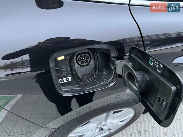 Шкода Enyaq iV, объемом двигателя 0 л и пробегом 52 тыс. км за 27500 $, фото 21 на Automoto.ua