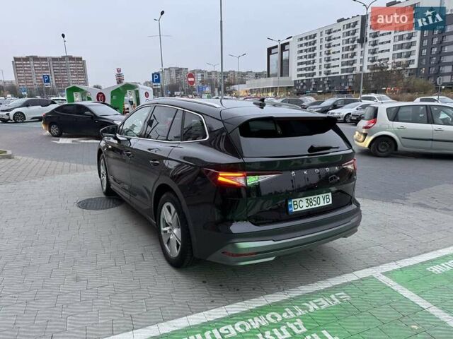 Шкода Enyaq iV, объемом двигателя 0 л и пробегом 52 тыс. км за 27500 $, фото 6 на Automoto.ua