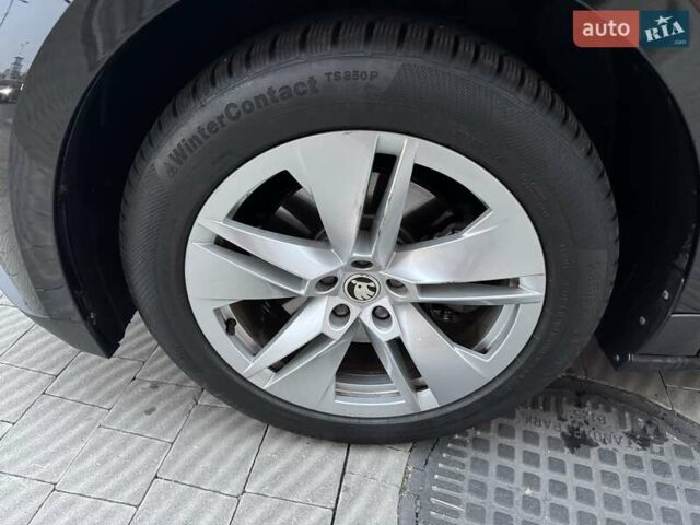 Шкода Enyaq iV, объемом двигателя 0 л и пробегом 52 тыс. км за 27500 $, фото 13 на Automoto.ua