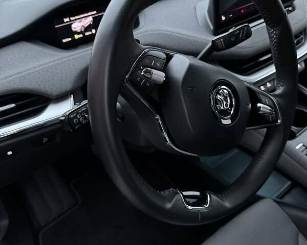 Шкода Enyaq iV, объемом двигателя 0 л и пробегом 52 тыс. км за 27500 $, фото 25 на Automoto.ua