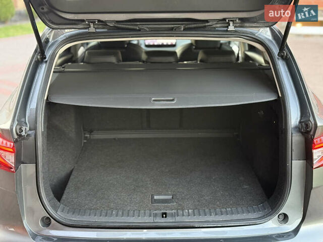 Шкода Enyaq iV, об'ємом двигуна 0 л та пробігом 41 тис. км за 18300 $, фото 93 на Automoto.ua