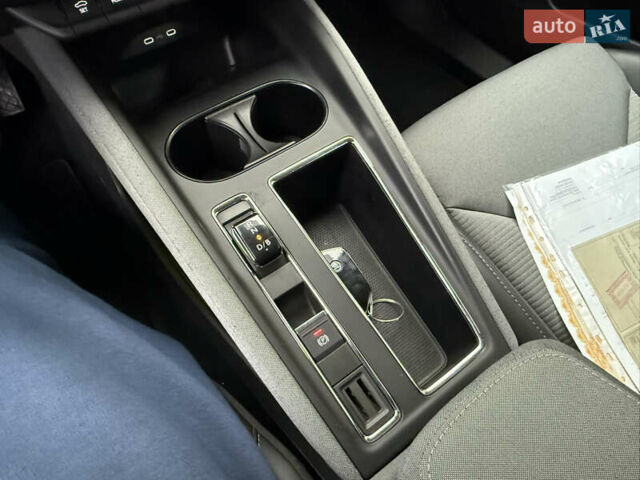 Серый Шкода Enyaq iV, объемом двигателя 0 л и пробегом 190 тыс. км за 21600 $, фото 61 на Automoto.ua