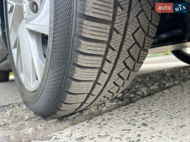 Серый Шкода Enyaq iV, объемом двигателя 0 л и пробегом 34 тыс. км за 22990 $, фото 55 на Automoto.ua