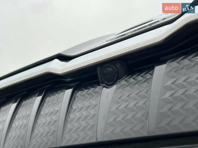 Серый Шкода Enyaq iV, объемом двигателя 0 л и пробегом 65 тыс. км за 22000 $, фото 16 на Automoto.ua