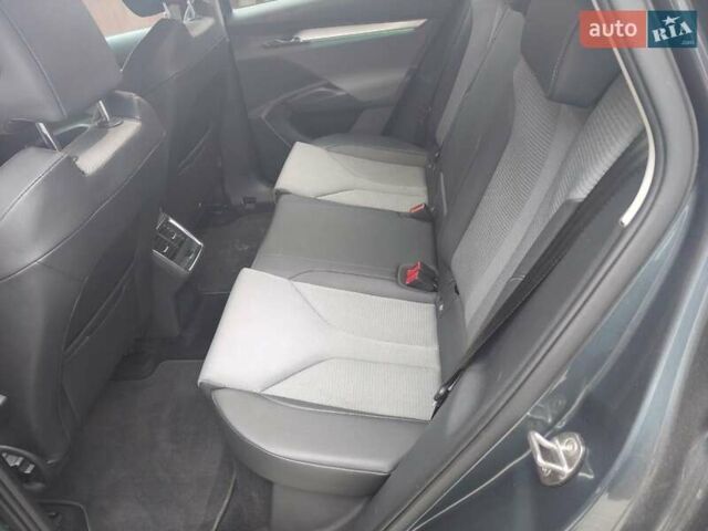 Серый Шкода Enyaq iV, объемом двигателя 0 л и пробегом 256 тыс. км за 20900 $, фото 17 на Automoto.ua