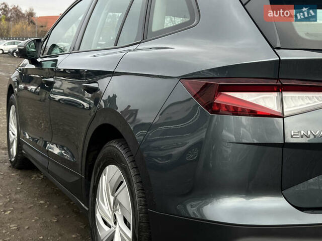 Серый Шкода Enyaq iV, объемом двигателя 0 л и пробегом 65 тыс. км за 22000 $, фото 11 на Automoto.ua