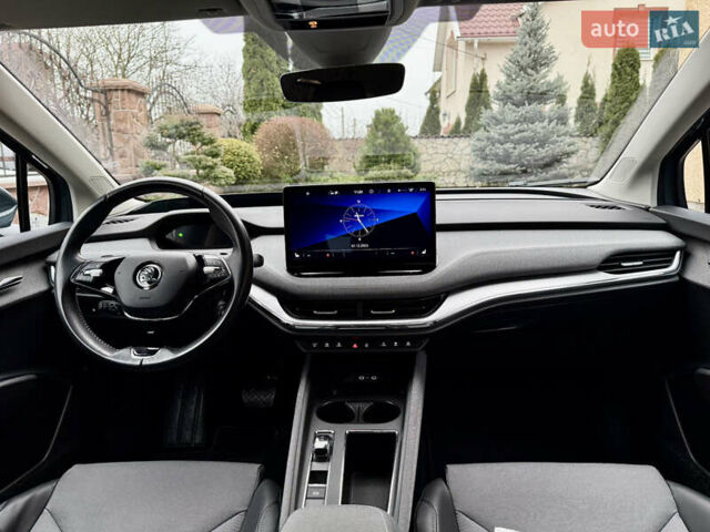 Серый Шкода Enyaq iV, объемом двигателя 0 л и пробегом 190 тыс. км за 21600 $, фото 87 на Automoto.ua