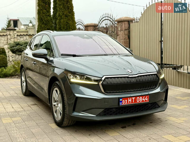 Серый Шкода Enyaq iV, объемом двигателя 0 л и пробегом 190 тыс. км за 21600 $, фото 10 на Automoto.ua