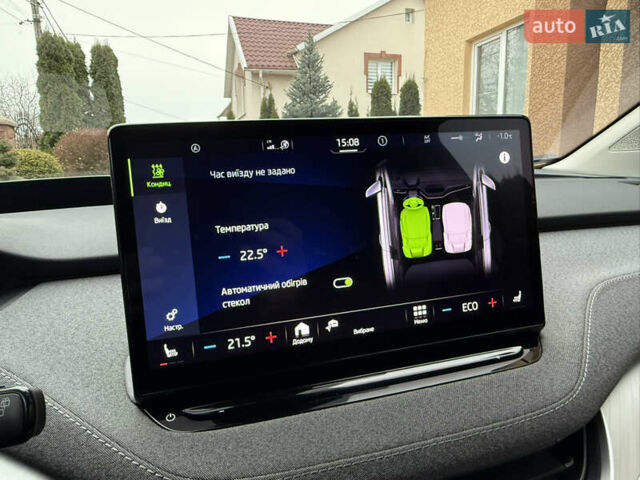 Серый Шкода Enyaq iV, объемом двигателя 0 л и пробегом 190 тыс. км за 21600 $, фото 57 на Automoto.ua