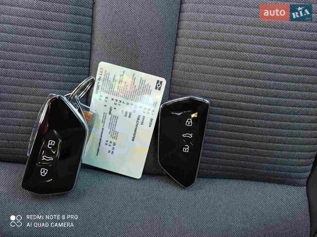 Серый Шкода Enyaq iV, объемом двигателя 0 л и пробегом 43 тыс. км за 29000 $, фото 14 на Automoto.ua