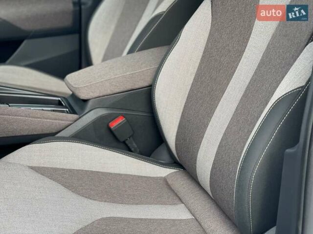 Серый Шкода Enyaq iV, объемом двигателя 0 л и пробегом 34 тыс. км за 22990 $, фото 29 на Automoto.ua