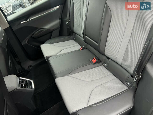 Серый Шкода Enyaq iV, объемом двигателя 0 л и пробегом 65 тыс. км за 22000 $, фото 31 на Automoto.ua