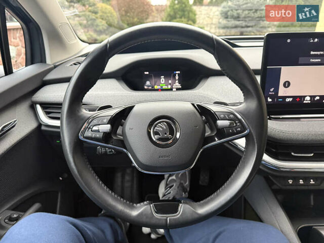 Серый Шкода Enyaq iV, объемом двигателя 0 л и пробегом 190 тыс. км за 21600 $, фото 32 на Automoto.ua