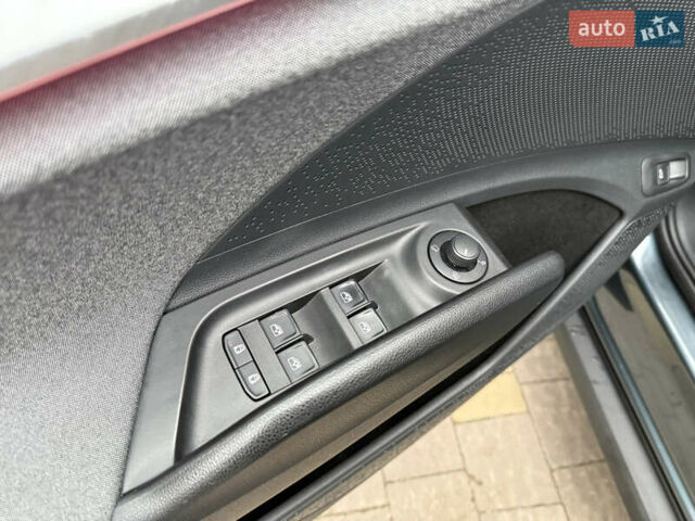 Серый Шкода Enyaq iV, объемом двигателя 0 л и пробегом 190 тыс. км за 21600 $, фото 24 на Automoto.ua