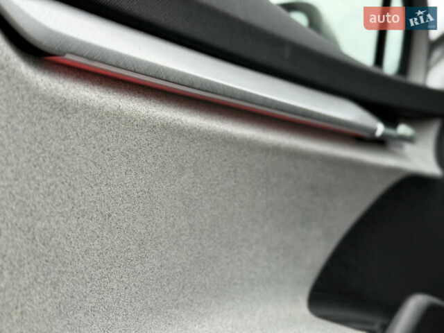 Сірий Шкода Enyaq iV, об'ємом двигуна 0 л та пробігом 190 тис. км за 22500 $, фото 21 на Automoto.ua