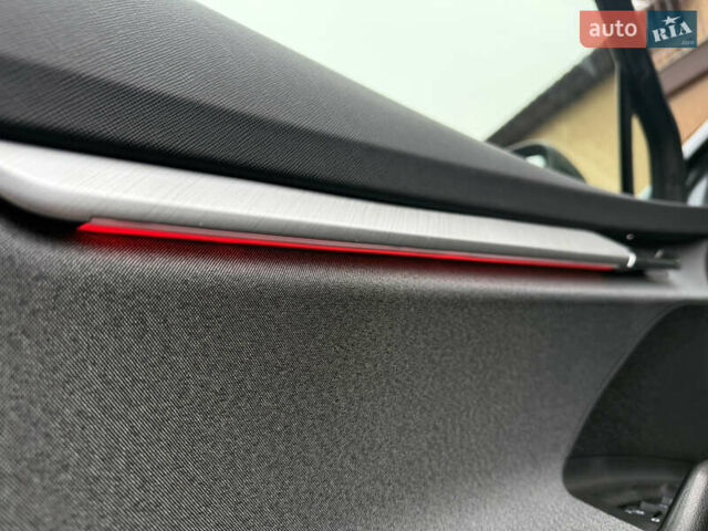 Серый Шкода Enyaq iV, объемом двигателя 0 л и пробегом 190 тыс. км за 21600 $, фото 23 на Automoto.ua