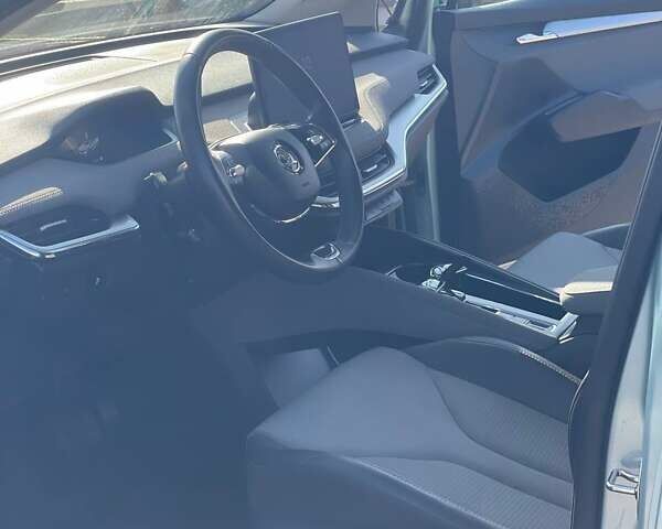 Серый Шкода Enyaq iV, объемом двигателя 0 л и пробегом 118 тыс. км за 21499 $, фото 15 на Automoto.ua