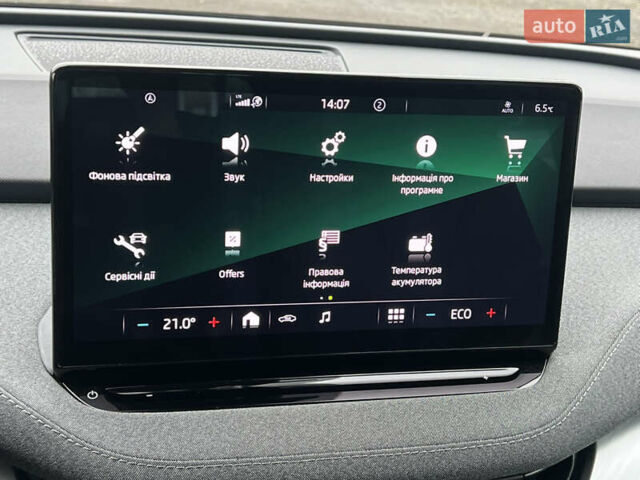 Серый Шкода Enyaq iV, объемом двигателя 0 л и пробегом 65 тыс. км за 22000 $, фото 83 на Automoto.ua