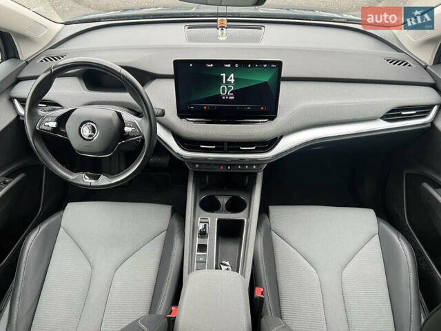 Серый Шкода Enyaq iV, объемом двигателя 0 л и пробегом 65 тыс. км за 22000 $, фото 48 на Automoto.ua