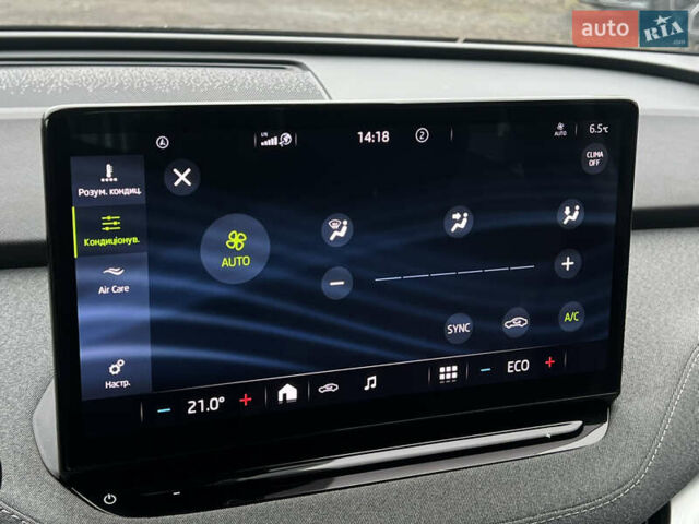 Серый Шкода Enyaq iV, объемом двигателя 0 л и пробегом 65 тыс. км за 22000 $, фото 60 на Automoto.ua