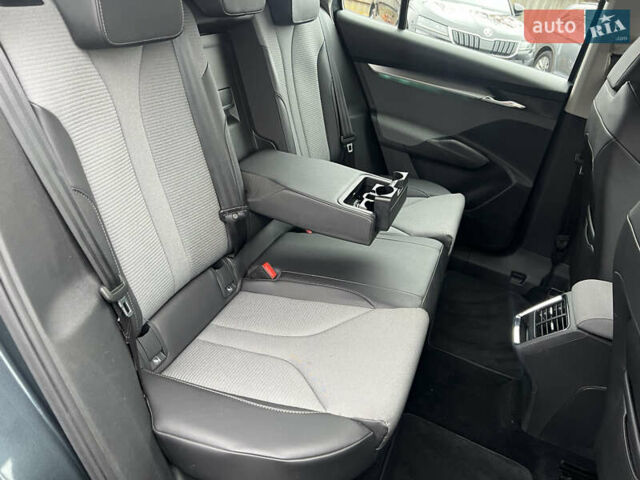 Серый Шкода Enyaq iV, объемом двигателя 0 л и пробегом 65 тыс. км за 22000 $, фото 38 на Automoto.ua