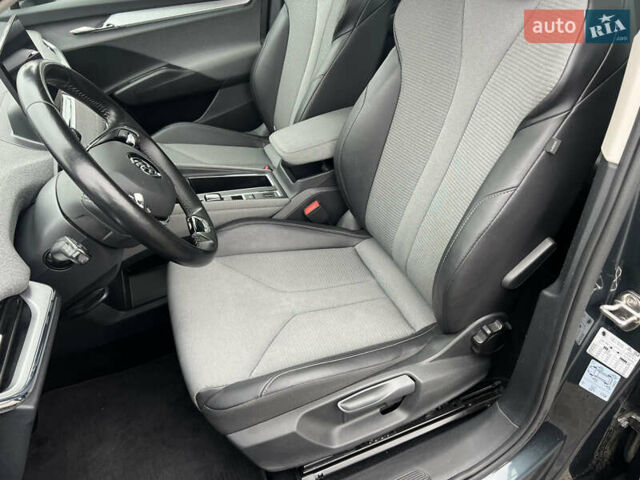 Серый Шкода Enyaq iV, объемом двигателя 0 л и пробегом 65 тыс. км за 22000 $, фото 27 на Automoto.ua