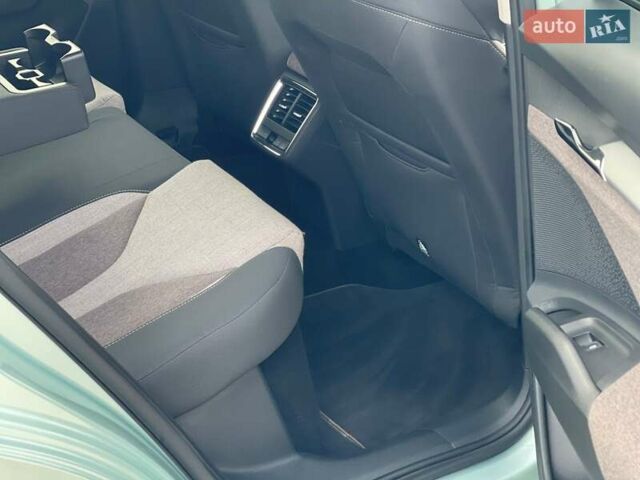 Серый Шкода Enyaq iV, объемом двигателя 0 л и пробегом 34 тыс. км за 22990 $, фото 42 на Automoto.ua