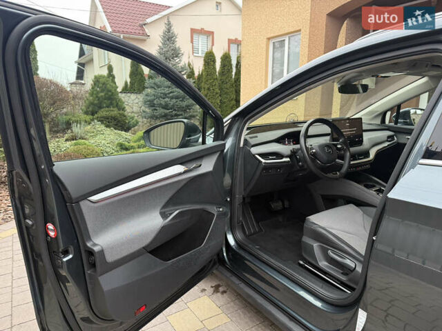 Серый Шкода Enyaq iV, объемом двигателя 0 л и пробегом 190 тыс. км за 21600 $, фото 21 на Automoto.ua