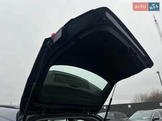 Серый Шкода Enyaq iV, объемом двигателя 0 л и пробегом 65 тыс. км за 22000 $, фото 35 на Automoto.ua