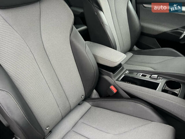 Серый Шкода Enyaq iV, объемом двигателя 0 л и пробегом 65 тыс. км за 22000 $, фото 44 на Automoto.ua