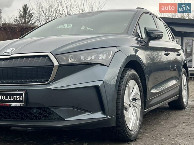 Серый Шкода Enyaq iV, объемом двигателя 0 л и пробегом 65 тыс. км за 22000 $, фото 10 на Automoto.ua