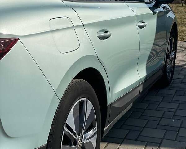 Серый Шкода Enyaq iV, объемом двигателя 0 л и пробегом 118 тыс. км за 21499 $, фото 10 на Automoto.ua