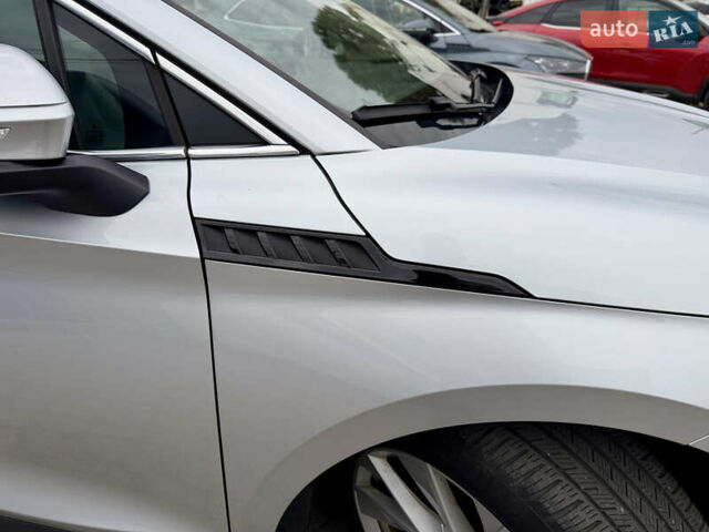 Сірий Шкода Enyaq iV, об'ємом двигуна 0 л та пробігом 190 тис. км за 22500 $, фото 8 на Automoto.ua