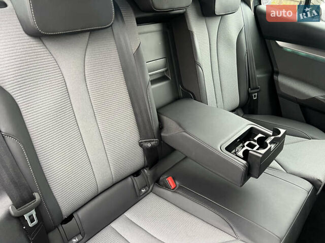 Серый Шкода Enyaq iV, объемом двигателя 0 л и пробегом 65 тыс. км за 22000 $, фото 39 на Automoto.ua