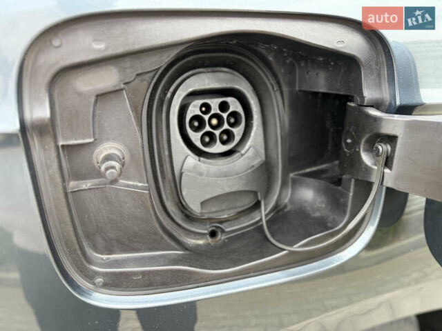 Сірий Шкода Enyaq iV, об'ємом двигуна 0 л та пробігом 169 тис. км за 24600 $, фото 30 на Automoto.ua