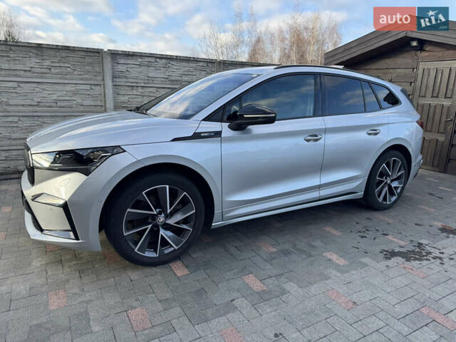 Серый Шкода Enyaq iV, объемом двигателя 0 л и пробегом 202 тыс. км за 25950 $, фото 7 на Automoto.ua