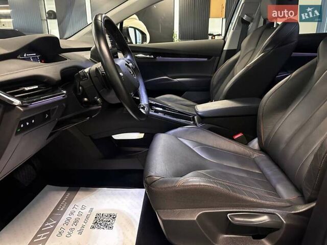 Серый Шкода Enyaq iV, объемом двигателя 0 л и пробегом 135 тыс. км за 26900 $, фото 12 на Automoto.ua