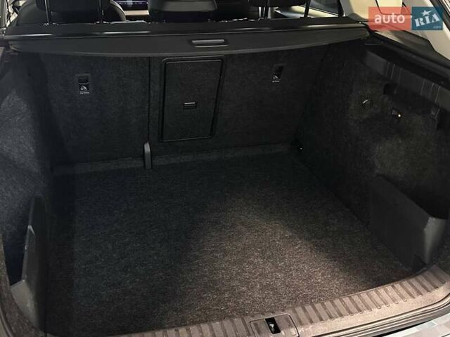 Серый Шкода Enyaq iV, объемом двигателя 0 л и пробегом 135 тыс. км за 26900 $, фото 35 на Automoto.ua