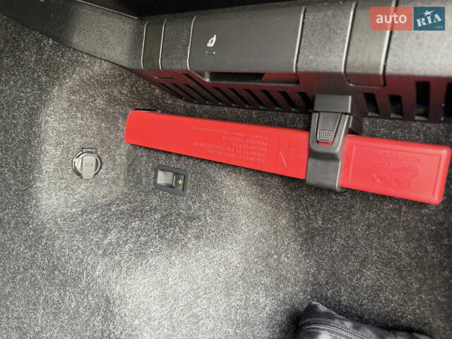 Сірий Шкода Enyaq iV, об'ємом двигуна 0 л та пробігом 169 тис. км за 24600 $, фото 77 на Automoto.ua