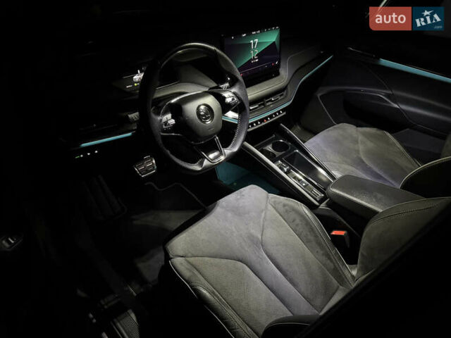 Серый Шкода Enyaq iV, объемом двигателя 0 л и пробегом 202 тыс. км за 25950 $, фото 20 на Automoto.ua