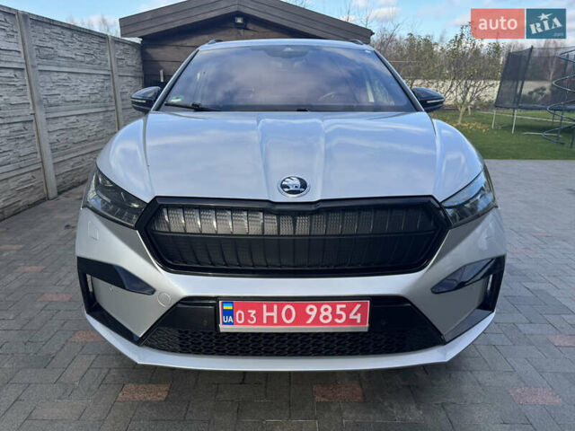 Серый Шкода Enyaq iV, объемом двигателя 0 л и пробегом 202 тыс. км за 25950 $, фото 2 на Automoto.ua