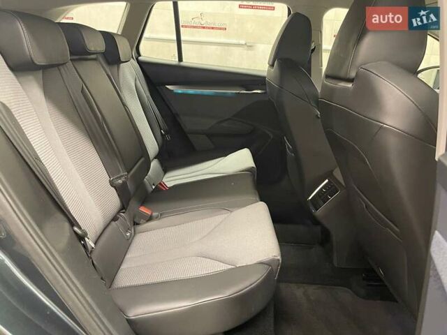 Шкода Enyaq iV 2022 в Луцке на Automoto.ua Серый Шкода Enyaq iV, объемом двигателя 0 л и пробегом 65 тыс. км за 21499 $, фото 9 на Automoto.ua