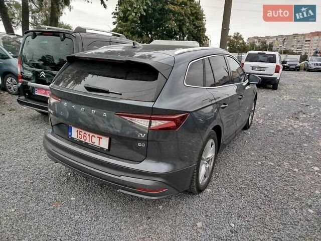 Серый Шкода Enyaq iV, объемом двигателя 0 л и пробегом 180 тыс. км за 22222 $, фото 6 на Automoto.ua